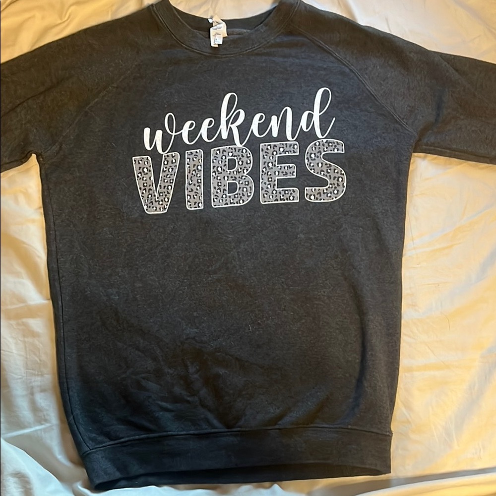 Gildan Gray Crewneck Sweater Soft Cotton Blend Casual